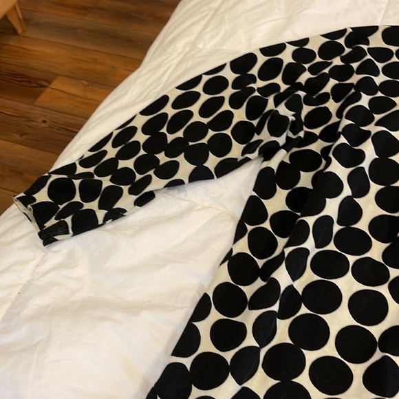 August Silk woman’s cardigan sweater. Size L. - Picture 3 of 6